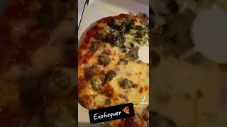 Exchequer Chicago 🍕 pizza ExchequerPizza chicago foodie [upl. by Reimer]