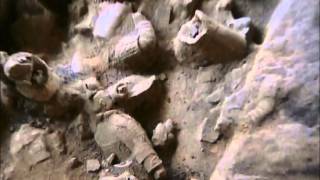 Xian TerrakottaArmee Terracotta Army Mausoleum Qin Shihuangdi First Emperor Pit 1  part 2 西安市兵马俑 [upl. by Beverley]