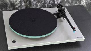 Stereo Design Rega RP3 Turntable with Elys2 Cartridge in HD [upl. by Gertrudis]