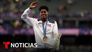 La corredora dominicana Marileidy Paulino fija un nuevo récord olímpico y se consagra en París 2024 [upl. by Ihsar]