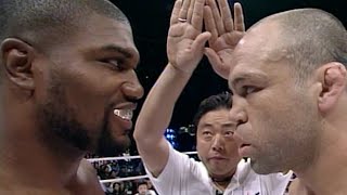 Wanderlei Silva nocauteia Rampage Jackson na Luta do Ano de 2004  UFC Fight Pass [upl. by Ellened]