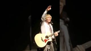 Ross Lynch Singing quotAustin and Allyquot Theme Song At His Concert [upl. by Eintrok]