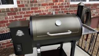 Pit Boss 820 Deluxe Wood Pellet BBQ [upl. by Abdella]