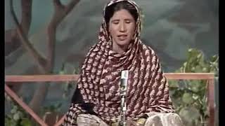 Zarsanga rasha mama lor de lewane da Pashto Old songMixFilms [upl. by Adlei390]