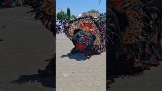 Barongan besar hitam seram [upl. by Wahs337]