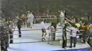 Alexis quotEl Flaco Explosivoquot Arguello vs Jose Luis Ramirez part 5 [upl. by Sucramraj89]