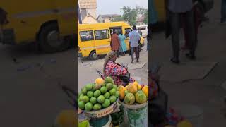 Les embouteillages de Kinshasa  Gombe à MontNgafula de 17h à 21h  Sortie des bureaux  Rush Hour [upl. by Leinehtan80]