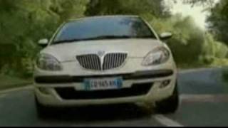 LANCIA YPSILON PRIMO SPOT 2003 [upl. by Carr]