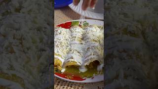 Cómo se preparan unas enchiladas verdes shorts [upl. by Dryden210]