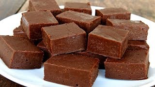 HOW TO MAKE CHOCOLATE FUDGE [upl. by Lamarre851]