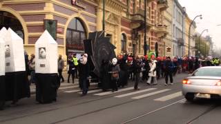 Satirický karneval v Praze  Satirical carnival in Prague [upl. by Romonda]