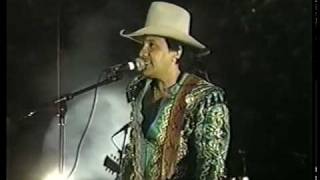 BRONCO  Un Fin De Semana y Espinas En Vivo En La Plaza Mexico 1994 [upl. by Yatnod826]