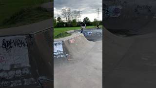 Clifton skatepark clip bmx bikelife bmxpark bmxtricks skatepark youtubeshorts subscribe mtb [upl. by Rodoeht]