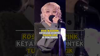 Rose BLACKPINK ketahuan nyontek tulisan lirik ditangannya kpop shorts [upl. by Ajnin592]