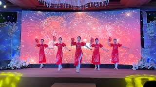 Liên khúc ĐÓN XUÂN TUYỆT VỜI  TẾT ĐÓN XUÂN VỀ On Stage  Vũ đoàn Fevery [upl. by Eveleen]