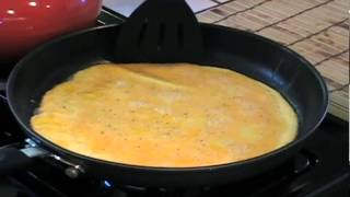 How toMake a Perfect Omelette [upl. by Assecnirp]