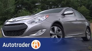 2012 Hyundai Sonata  Hybrid  New Car Review  AutoTrader [upl. by Yrrat]