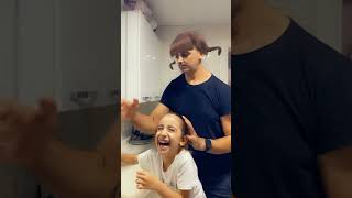 Pelinsuuu Doğa Naza banyo yaptırıyor ama nasılll😂😂keşfet funny shorts youtube cute [upl. by Bollen278]