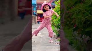 Piratiko talma phul phulyo kamala 💃💃💃 shortvideo nepalisong Ajasbi [upl. by Enohpesrep704]