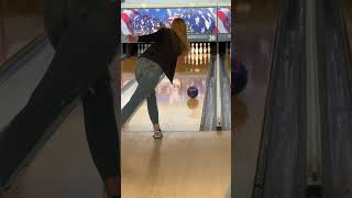 😎 sarahbowls dv8bowling brandsofbrunswick h5gbowling sliqbowling turbogrips driven2bowl [upl. by Gasser]