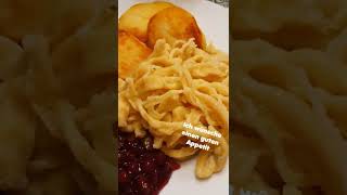 Dinkelspätzle ich liebe Spätzle selbst geschabte sind die Besten Shorts [upl. by Ahsyas826]