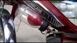 Motobecane Boost Bottle Ballon Moped [upl. by Abra]