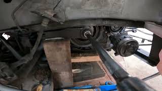 M9R Engine Vivaro amp Trafic Crank Pulley Nut Removal [upl. by Enelrihs]