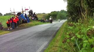 Motos pasando a 300 km x hora en carrera Impresionante [upl. by Ainosal]