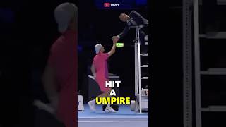 💢PELOTAZO AL UMPIRE de SHAPOVALOV tenis tennis [upl. by Emyaj179]