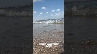 Relájate escuchando las olas del lago Míchigan en Wisconsin shorts asmr relaxing [upl. by Enotna]