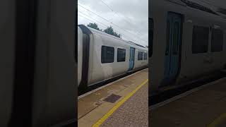 Knebworth Railway Station Train [upl. by Odom]