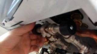 How to repressurise a boiler Baxi Duo Tec 40HE [upl. by Nodnalb]