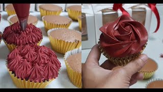 Mesmerizing Cupcake Frosting  Cake Decorating [upl. by Lucais]