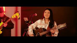 GISELLE ZAMBRANO  ALMOHADA COVER EN VIVO 4K [upl. by Weeks]