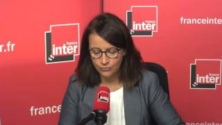 Cécile Duflot  quotQuand Valls se lance dans des digressions il se prend les pieds dans le tapisquot [upl. by Carlos910]