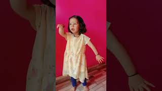 dhantan ta tantantan 😲youtubeshorts kids world kritisanon [upl. by Llennaj566]