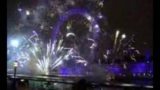 London New Year Fireworks [upl. by Brouwer]