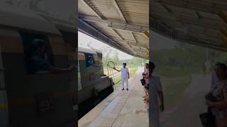 Train tablets system in sri lanka railways❤️🇱🇰 [upl. by Yelwah821]