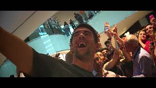 Visita de Michael Phelps en Chile [upl. by Eseerehc]