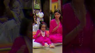 Shilpa Shettys daughter Samisha claps short [upl. by Pavkovic286]