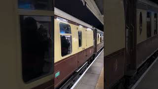 The British Pullman arriving at Winchester station [upl. by Yniattirb]