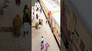 Travel Trane exchange other compartment Relway video viral treanding trian indianrailways train [upl. by Dviad]