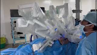 ROBOTIC Partial Nephrectomy Surgery [upl. by Breeze]