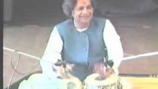 Pandit Sharda Sahai  tabla wizard [upl. by Fergus]