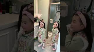 三胞胎姐妹早餐自律的两小时👧👧👧 家有萌娃 三胞胎vlog 爸爸帶娃記 lovelybaby lovely [upl. by Strang]