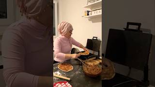 Lahmacun keyfimiz tarifi kanalımda haticenindünyasi00 lahmacun yemektarifleri [upl. by Guthrey]