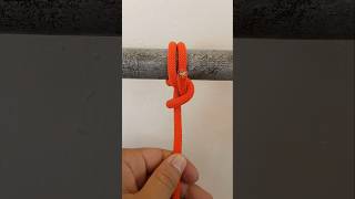 CLOVE HITCH W HALF HITCH LOCK howtotie shortvideo shorts knottying hitchknot [upl. by Adnavoj]