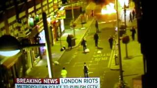 London Riots move into Ealing Hackney and Clapham  Sky News  080811 [upl. by Ellenrahs904]