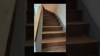 rénovation dun escalier ponçage et vitrification Plastor v33 parquet woodworking satisfying [upl. by Nomor]