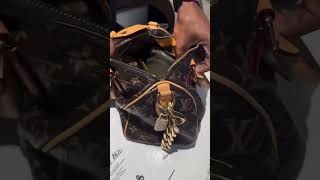 Pharrell shows crocodile LV Millionaire Speedy bag w gold worth 1 mil Hot📸hotfreestyle Bloglimox [upl. by Kilar]